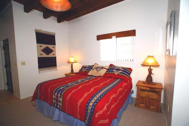 White Stallion Ranch Tucson Room photo