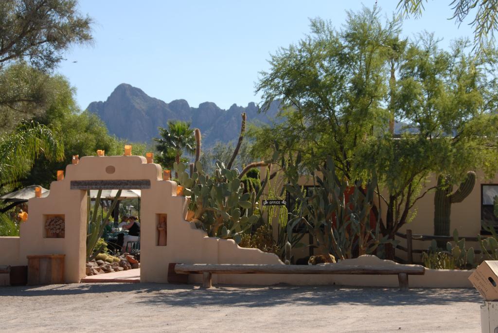White Stallion Ranch Tucson Exterior photo